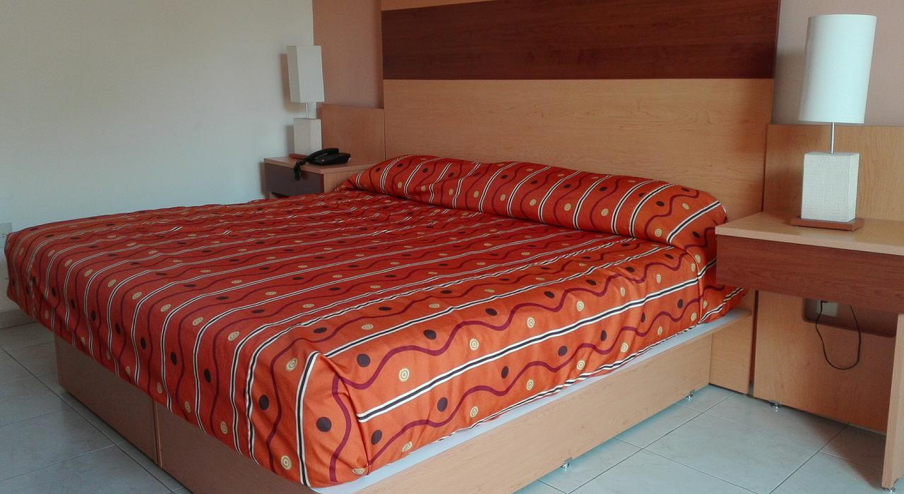 Hotel Real Zapopan Buitenkant foto